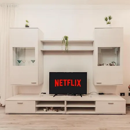 Apartmán - Two Bedrooms - Netflix & Wifi *