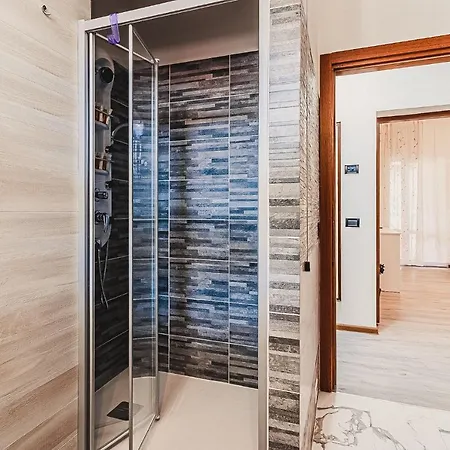 - Two Bedrooms - Netflix & Wifi Apartmán *